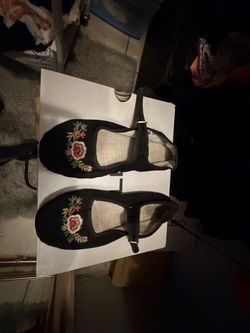 Black Embroidered Floral Mary Jane Flats