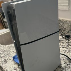 PS5 Digital/Disc Edition 