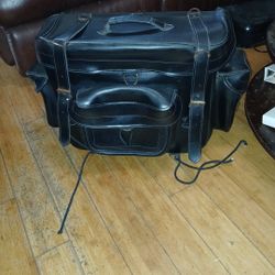 Genuine Original Motorcycle Saddlebag Back Bike Storage Unit Has Water Proof Bag