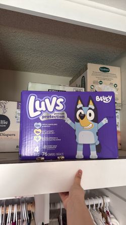 LUVS Pampers