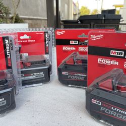 Milwaukee 6.0 Two  and two Milwaukee 6.0 the Roger
