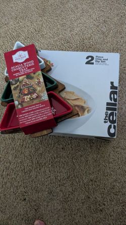 Serving trays