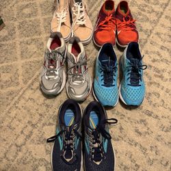 woman's shoes/ nike/ mizuno/ brooks/ vans 