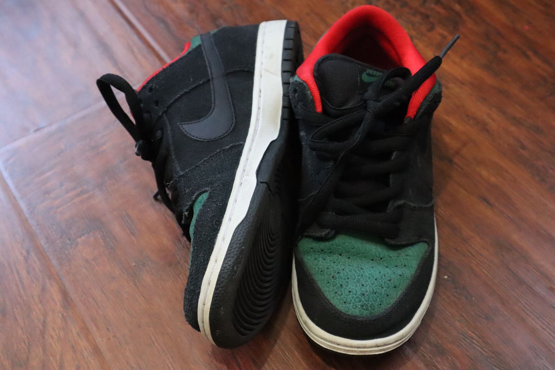 NIKE SB