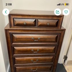 Brand new furniture at wholesale prices. Low prices in Florida. Furniture Distribution Center-ST PETE!     HUGE PRE TAX SALE SAME DAY DELIVERY!⛷️  WHO