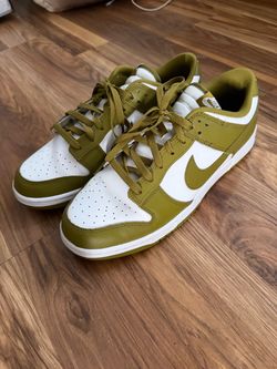 Nike Dunk Low White Olive Green size 12