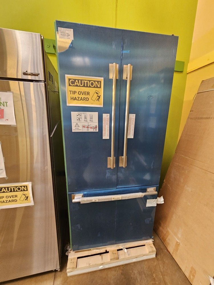 Thermador 36 Inch Wide Built In French Door Refrigerator
