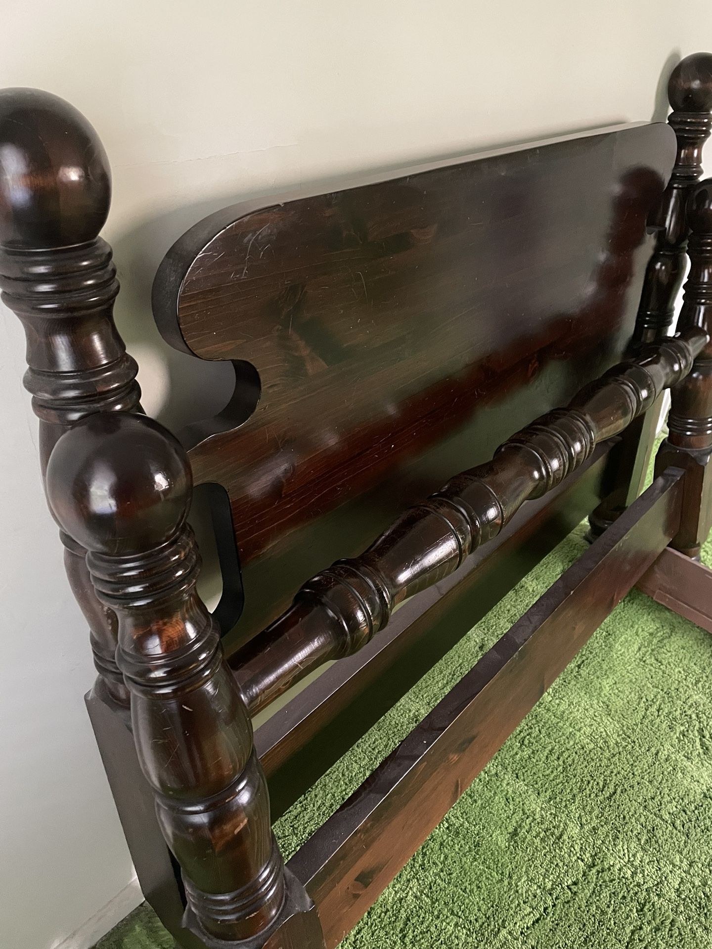 BED FRAME AND NIGHT STANDS 