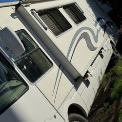 * 2001 dolphin Rv for sale by owner ** 