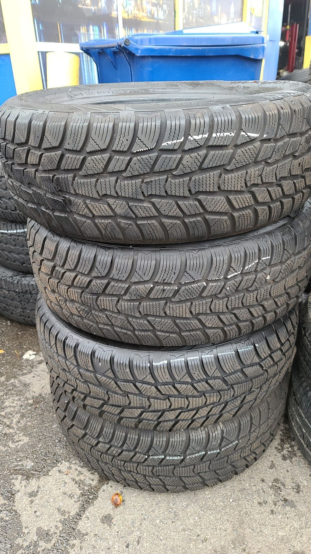 235 60 18 (4) HIGH TREAD snow new/used tires free install MASTERCRAFT