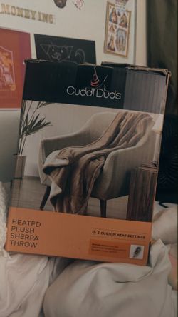 Cuddl Duds Heated Plush Sherpa Throw