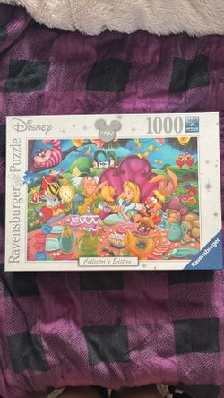 Disney Alice in Wonderland Ravensburger 1000 pc Jigsaw Puzzle