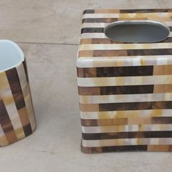 Ceramic Bathroom Set / 2 Pieces 