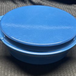 Le Creuset 28 Blue Cast Iron Dutch Oven with Grill Pan Lid