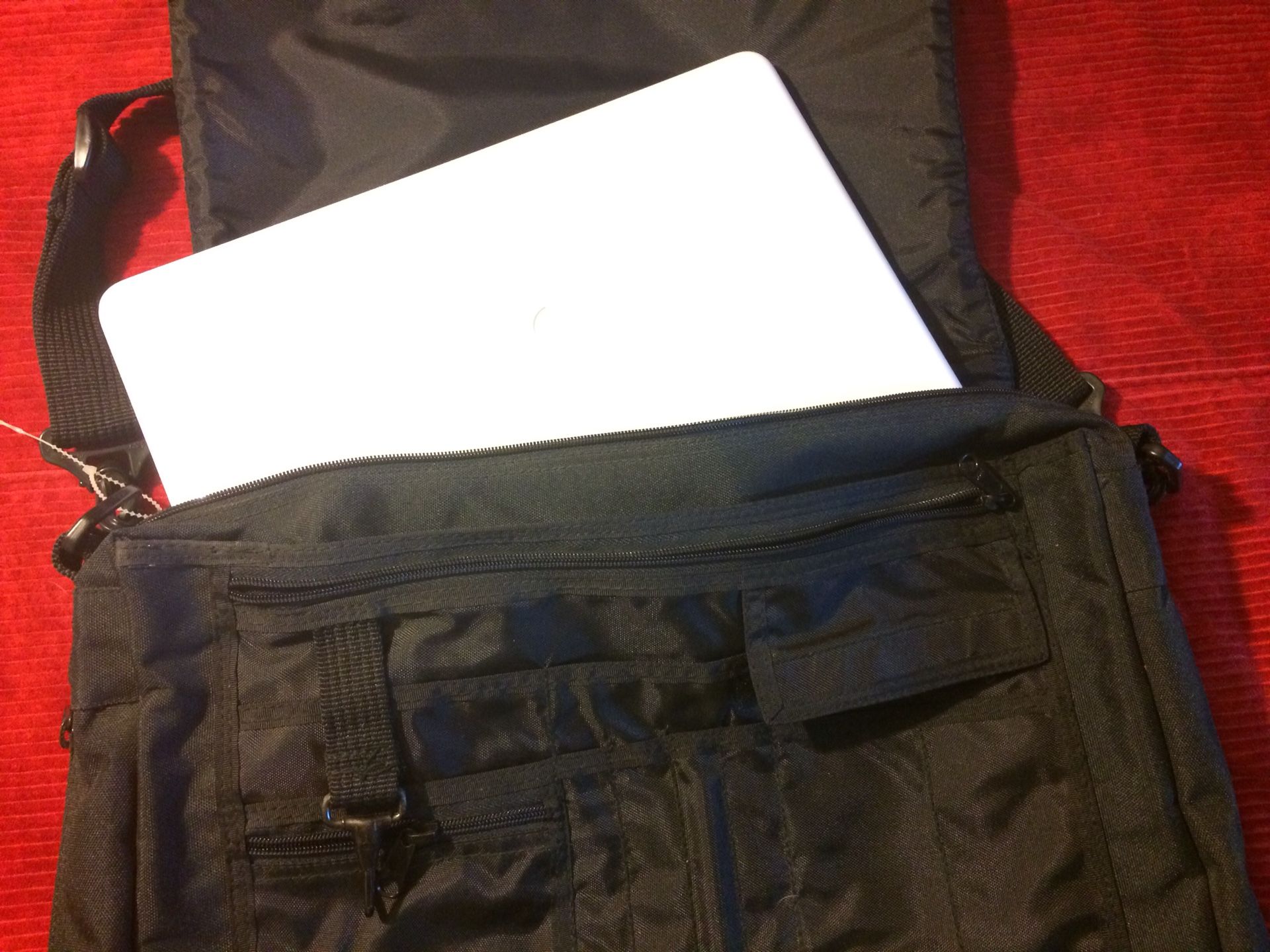 High Sierra Brief Shoulder Bag