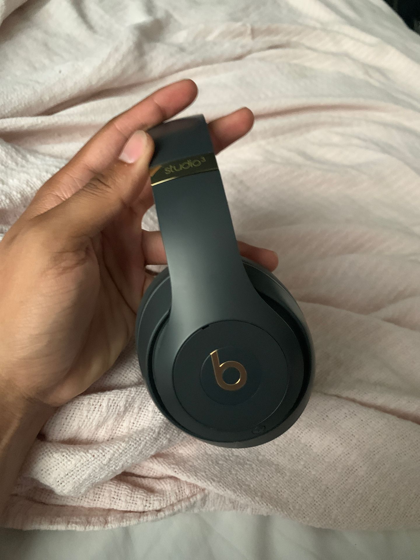 Beats studio 3 wireless