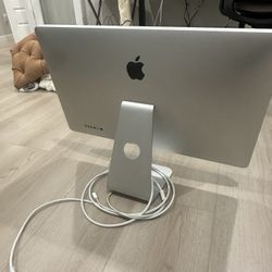 iMac Desktop 27” Apple (Qty. 2) 