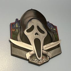 SCREAM Ghostface Wall Hanger Horror Decor (NEW)