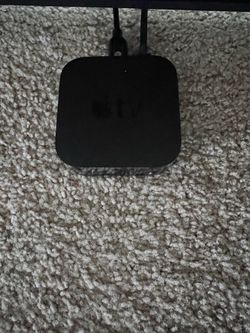Apple TV (A1625) Streaming Device (32GB, 2nd Generation)