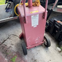 Gas Caddy (30 Gallon) 