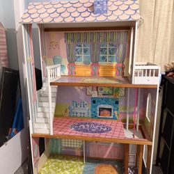 Wooden Doll House 