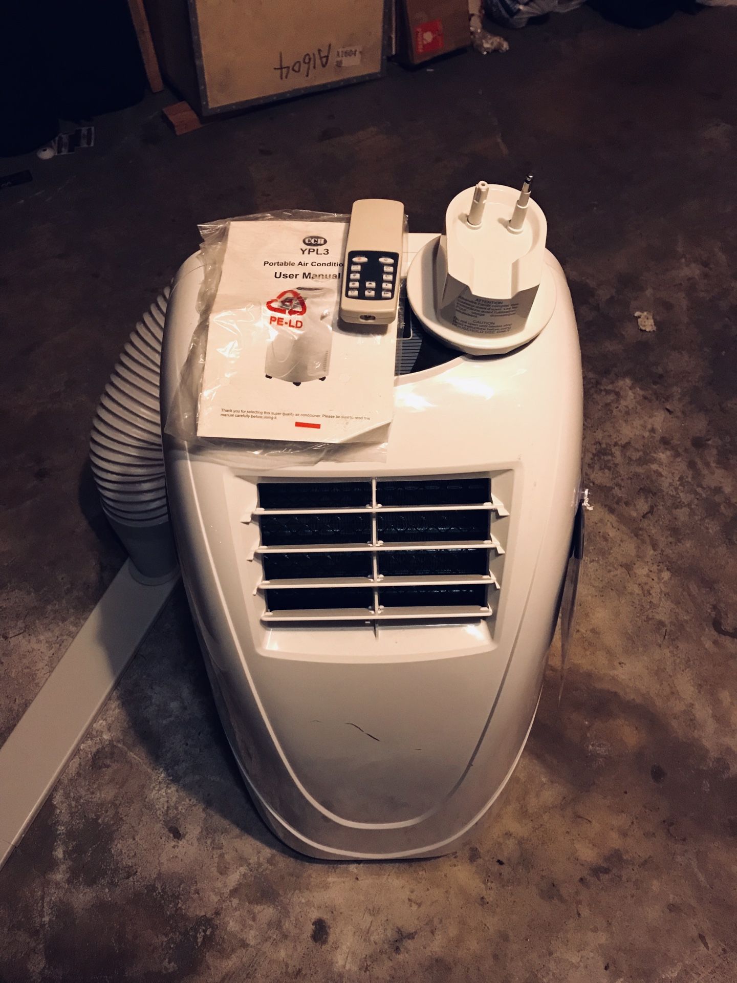 CCH YPL310CCCH 10000 BTU Portable AIR CONDITIONER with REMOTE for