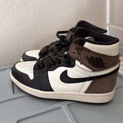Jordan 1 Mocha