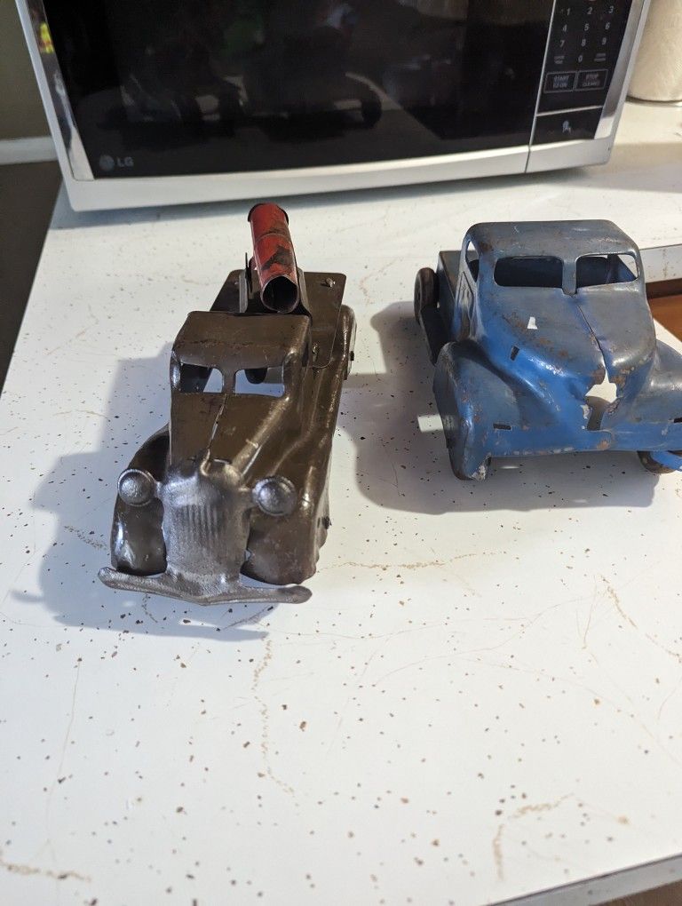 Vintage Marx Toys Pressed Steel Deluxe Auto Semi & Truck