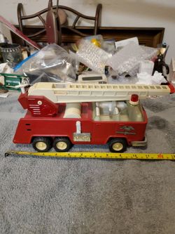 American LaFrance Toy Fire Truck with Ladder Buddy L
