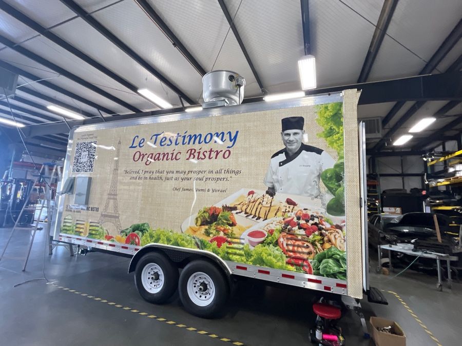 18′ Food Trailer – Like New