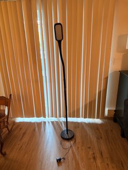 Black Gooseneck Reading Lamp