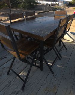 Dining Room Table and Chairs