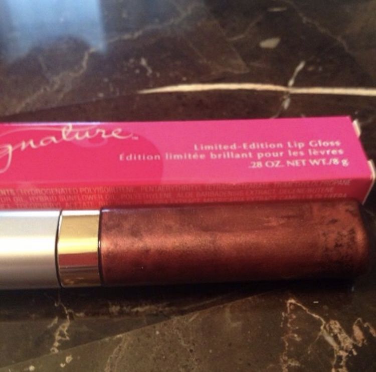 Mary Kay Lip Gloss