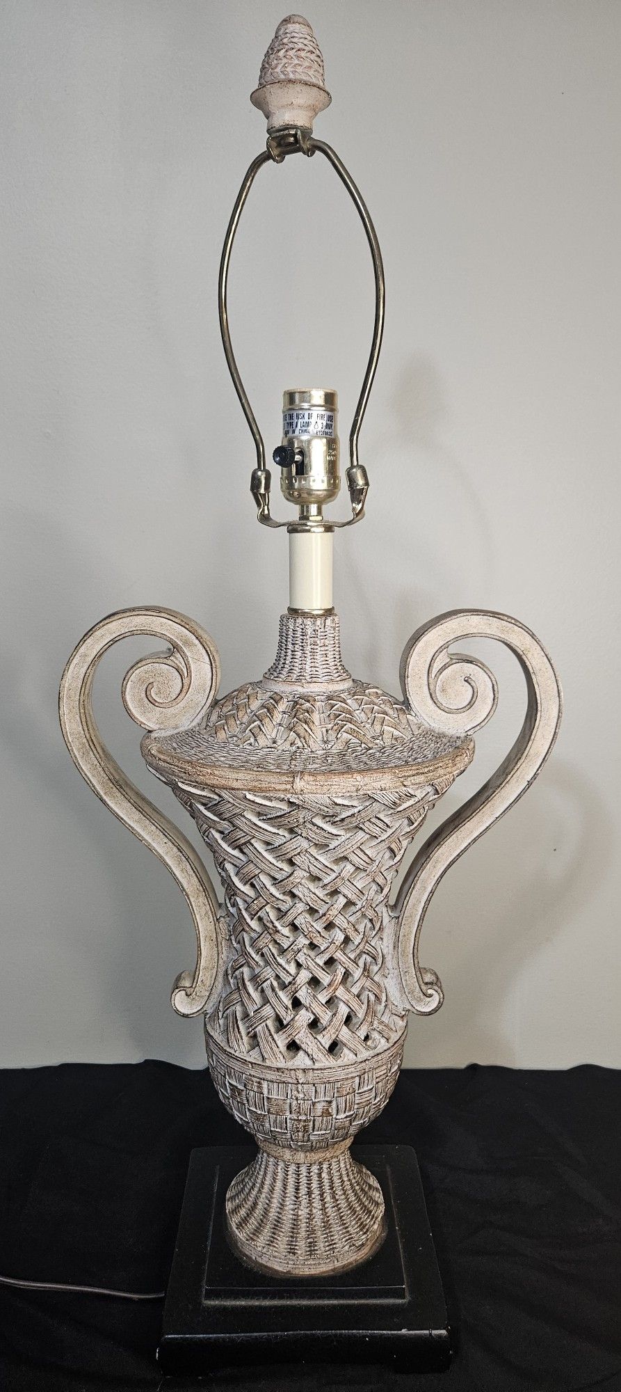 Vintage Distressed Woven Table Lamp - Uttermost - Rare