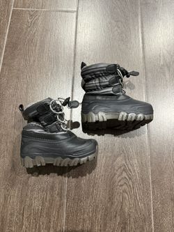 Snow Boots - Youth 7/8