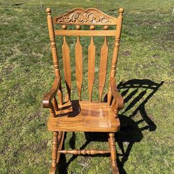 Wood Rockingchair