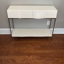 Entry Way Table