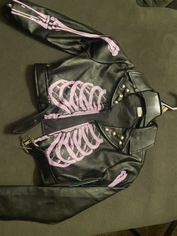 Costume