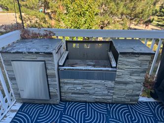 Outdoor kitchen set