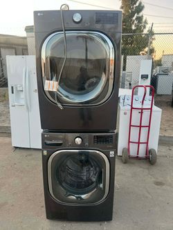 Washer And Dryer LG 