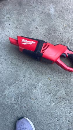 Milwaukee vacuum