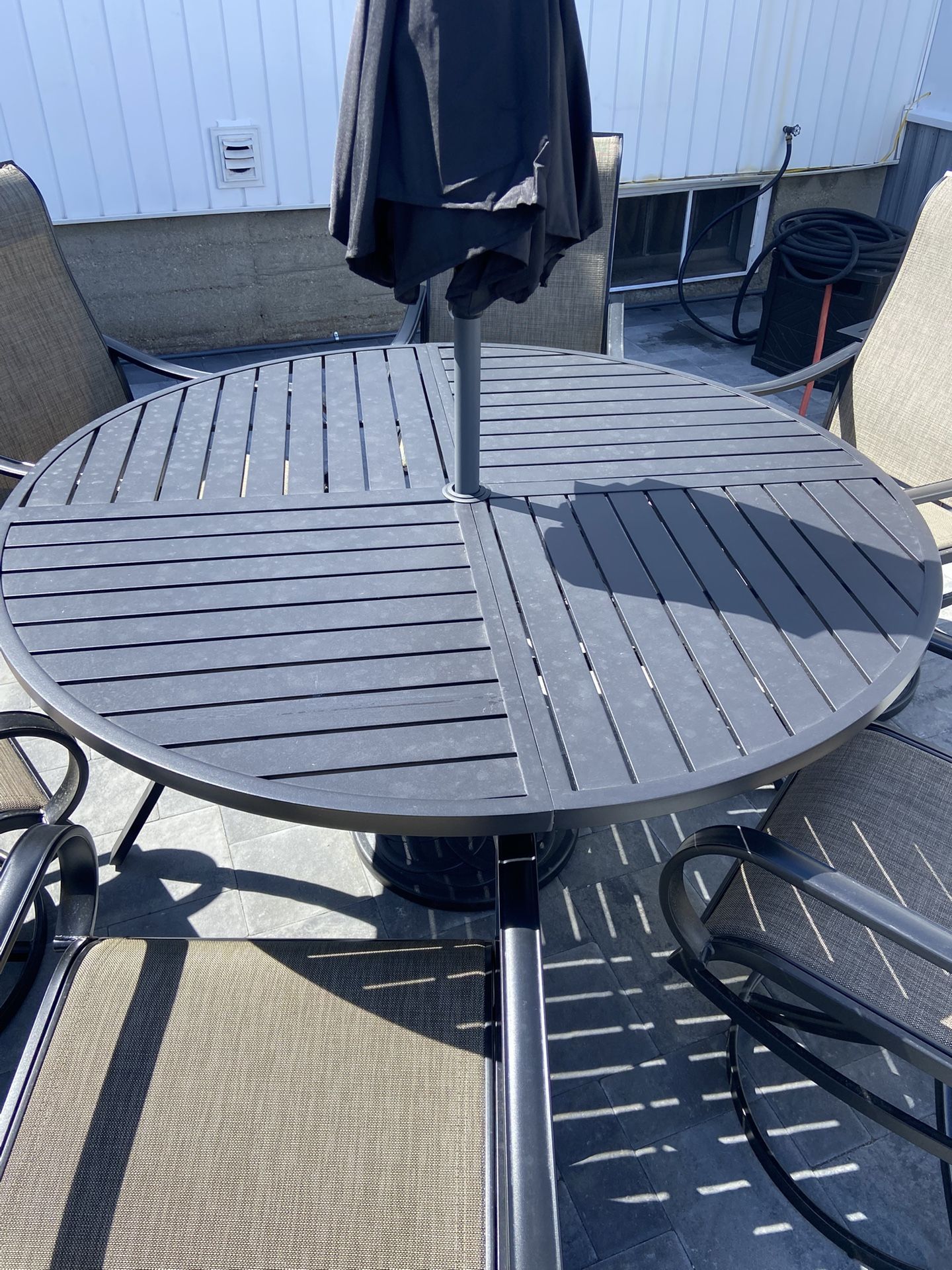 ***Outdoor Table And Chair***