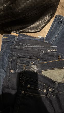 $20 jeans Men size 32w/33W
