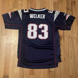 New England Patriots Wes Welker #83 Youth XL Football Jersey Reebok NFL - Blue