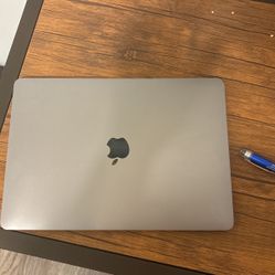 MacBook Air M1