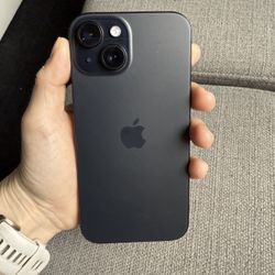 iPhone 15 Plus Black 128GB