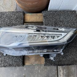 2021-2024 Honda odyssey Driver Side LEF Headlight 