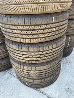 195/65r15 Michelin tires en excelentes condiciones de vida las 4