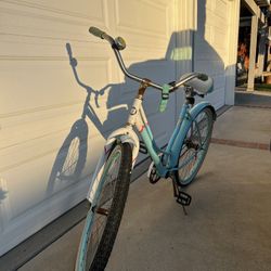 Beach Cruiser Bike