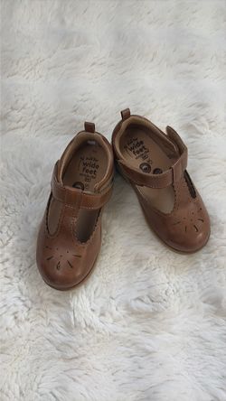 Stride rite girls shoes